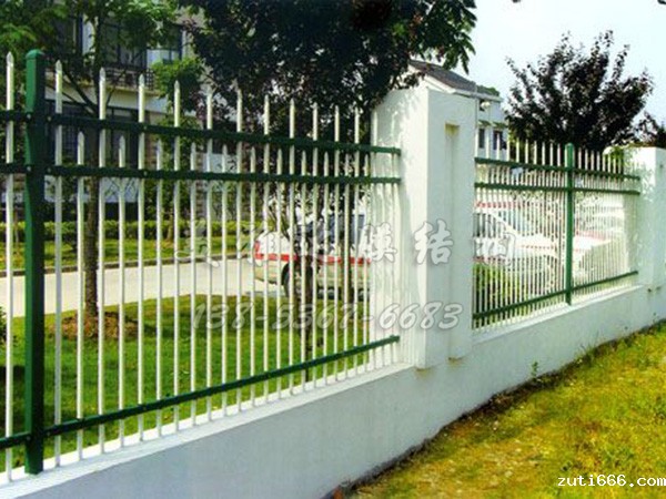 热镀锌喷塑护栏