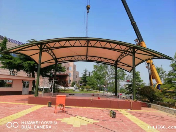 13、看台膜结构：南山音乐学院看台膜结构(1)