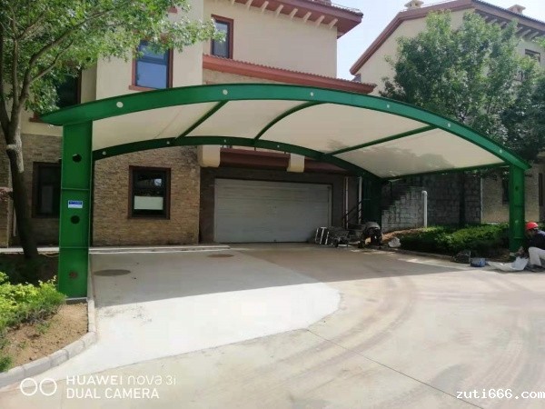 车棚膜结构：南山别墅车棚膜结构